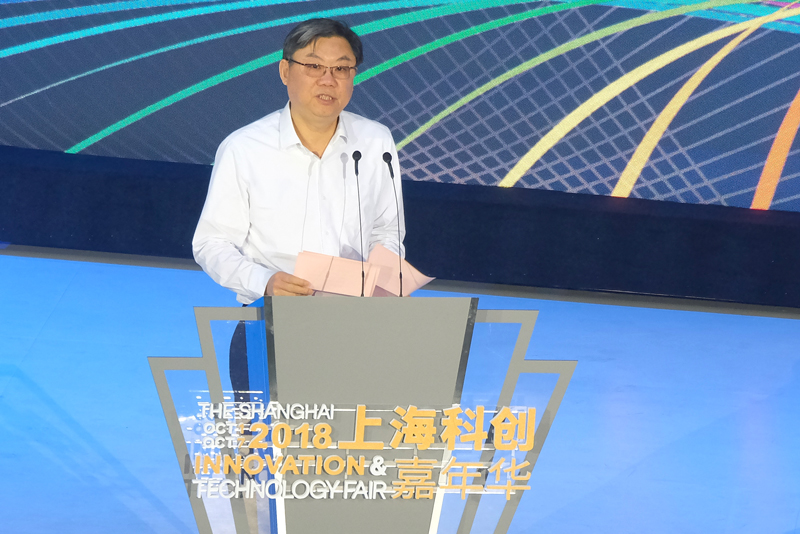 尊龙凯时人生就是博全球首款量产智能汽车上市交付