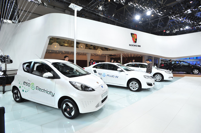 更时尚、更科技、更实用 “新一代跨领域专业SUV”荣威W5 Urban Concept全球首发